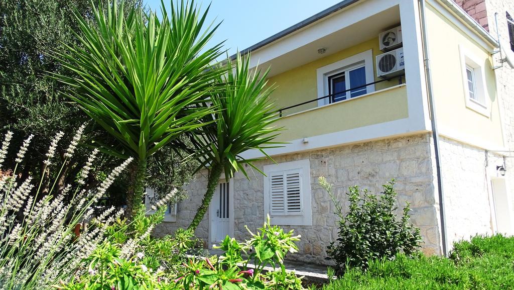 Seaside Villa Mia Трогір Екстер'єр фото