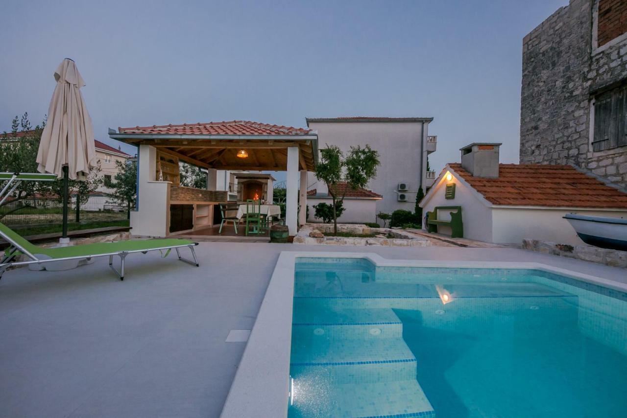Seaside Villa Mia Трогір Екстер'єр фото