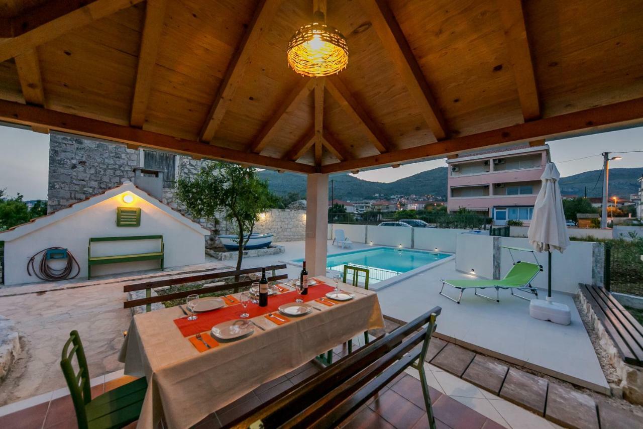 Seaside Villa Mia Трогір Екстер'єр фото