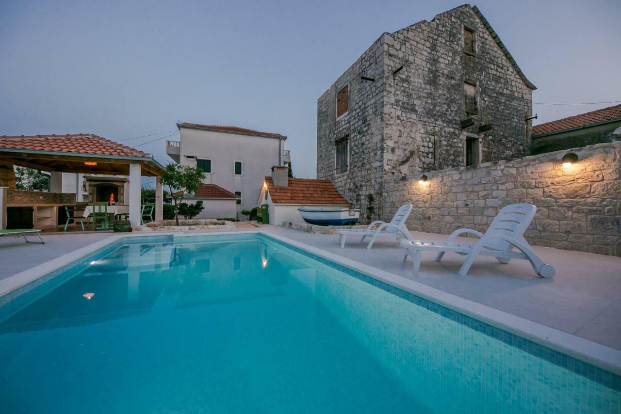 Seaside Villa Mia Трогір Екстер'єр фото