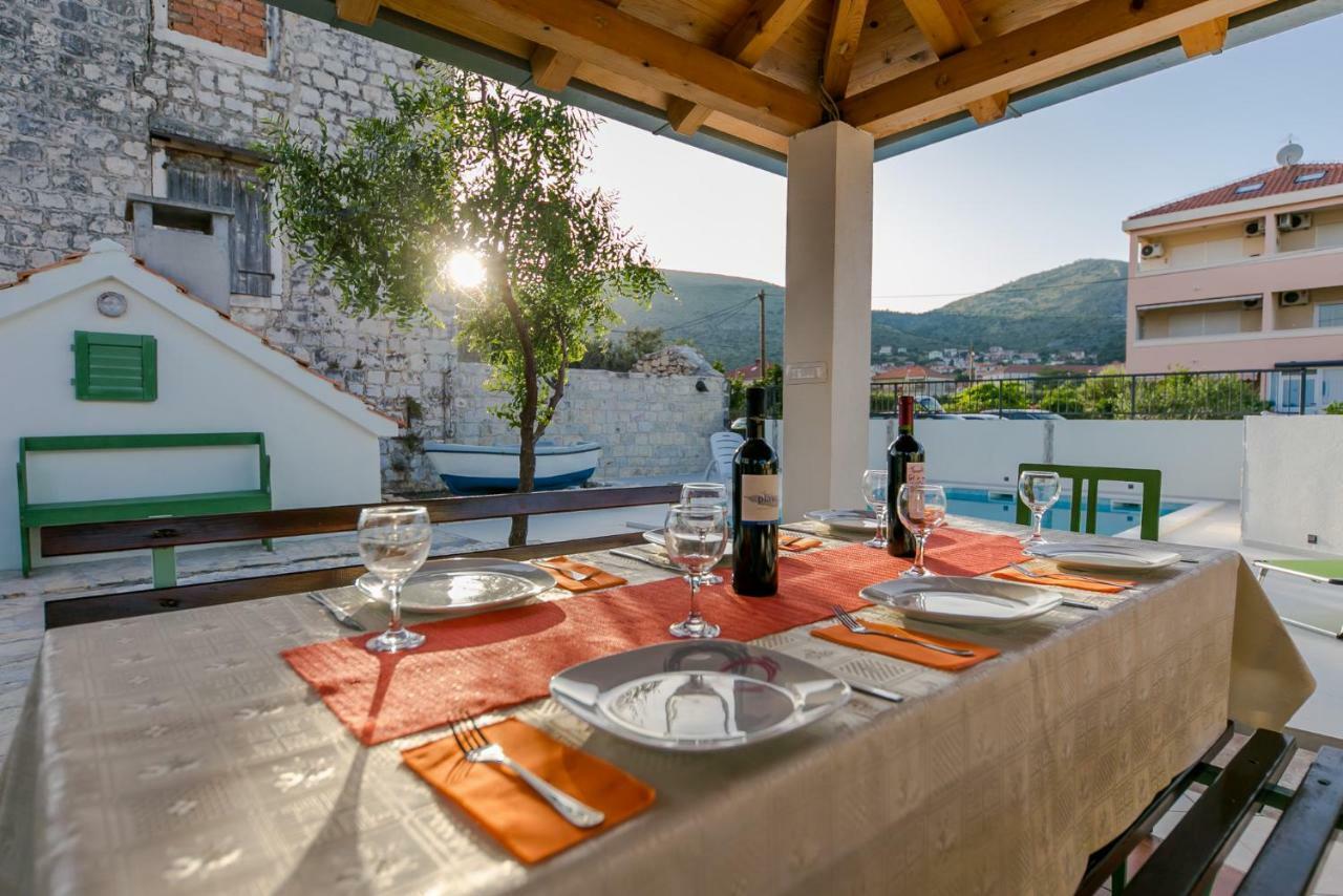 Seaside Villa Mia Трогір Екстер'єр фото