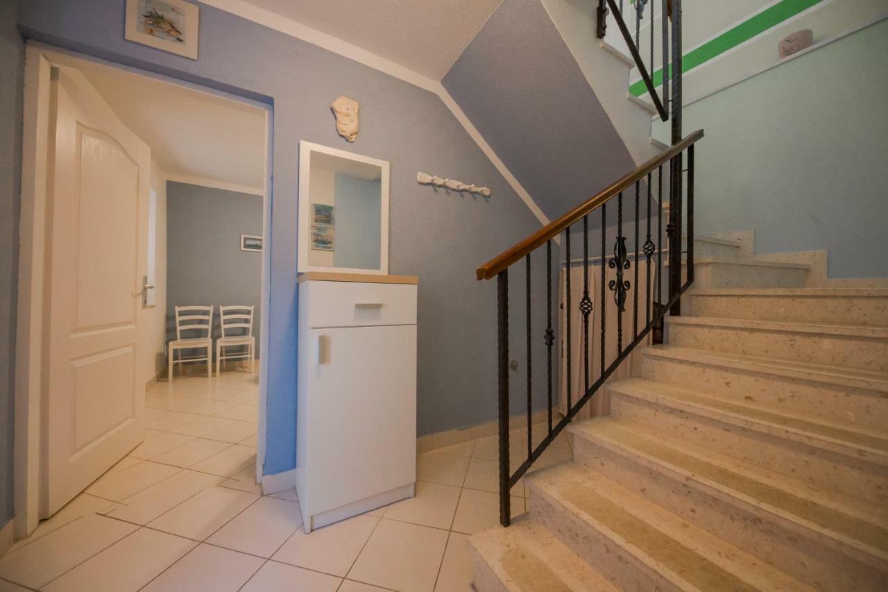 Seaside Villa Mia Трогір Екстер'єр фото