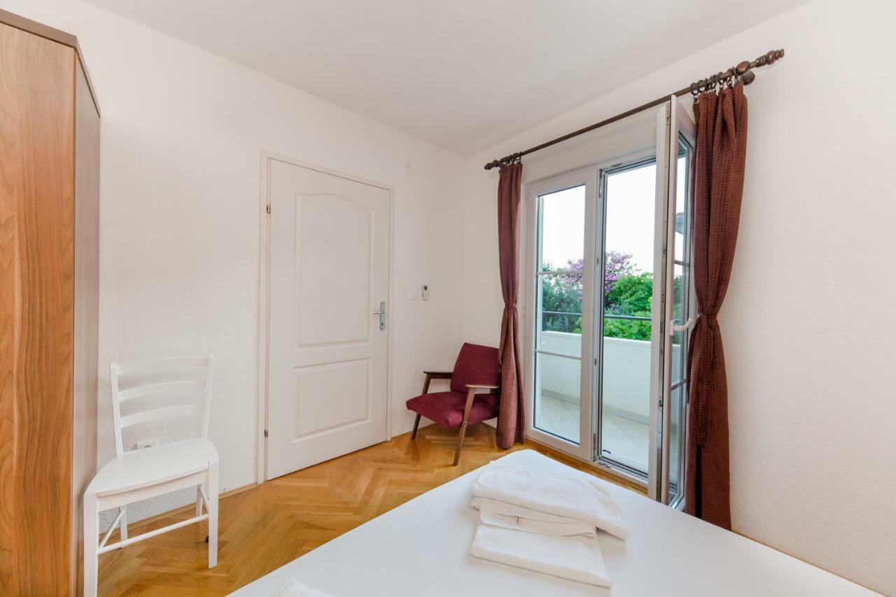 Seaside Villa Mia Трогір Екстер'єр фото