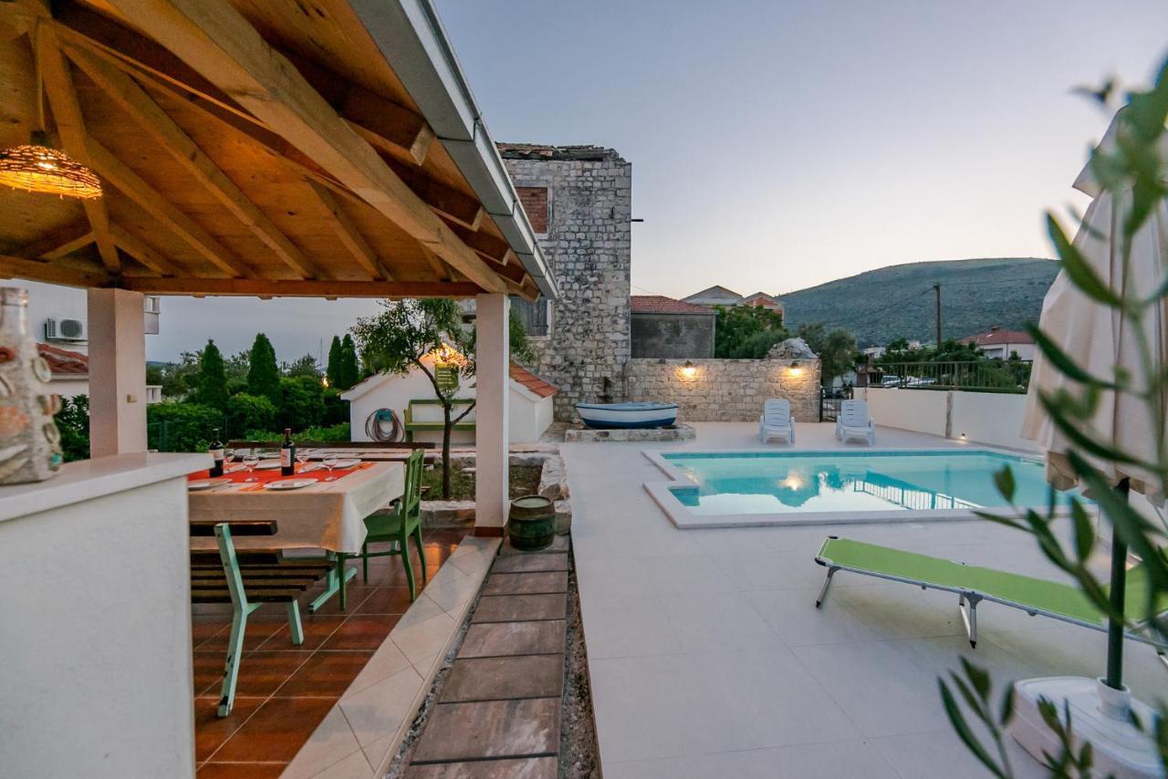 Seaside Villa Mia Трогір Екстер'єр фото